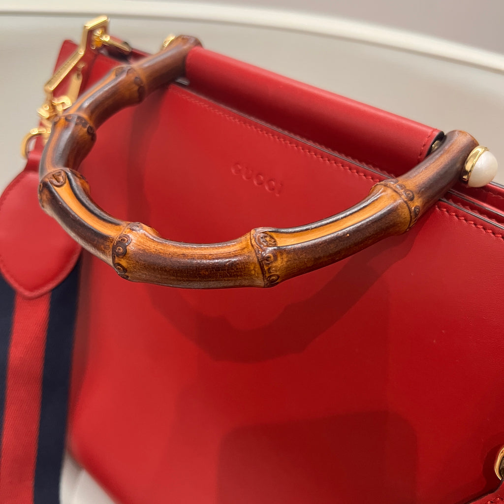 Gucci Nymphaea bamboo medium