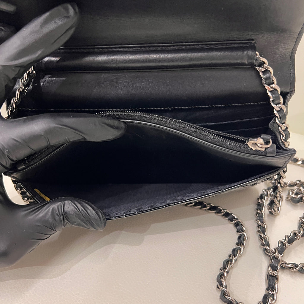 CHANEL Wallet On Chain/ Timeless- Classique