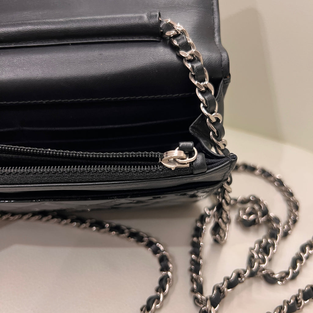 CHANEL Wallet On Chain/ Timeless- Classique