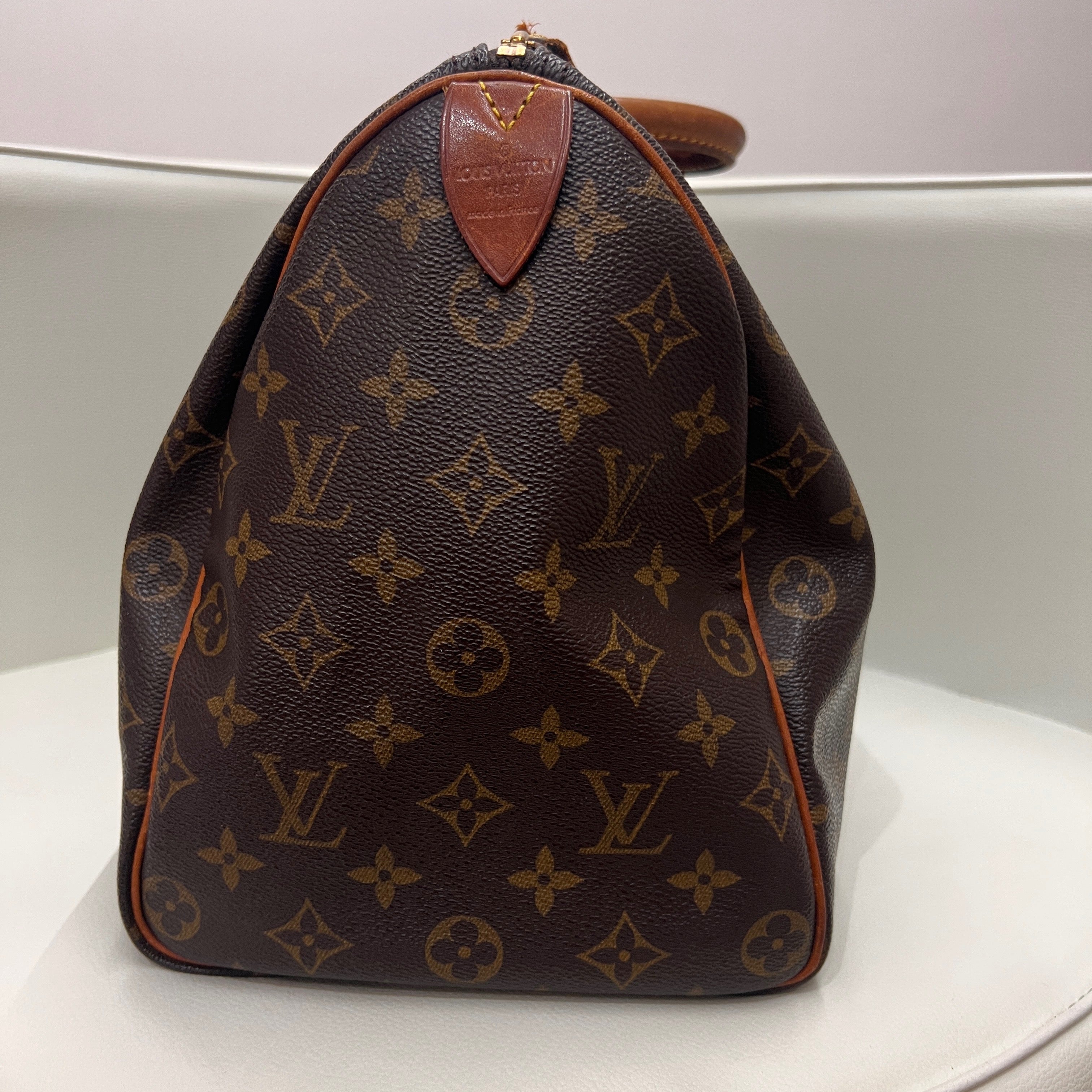Louis Vuitton Speedy 35